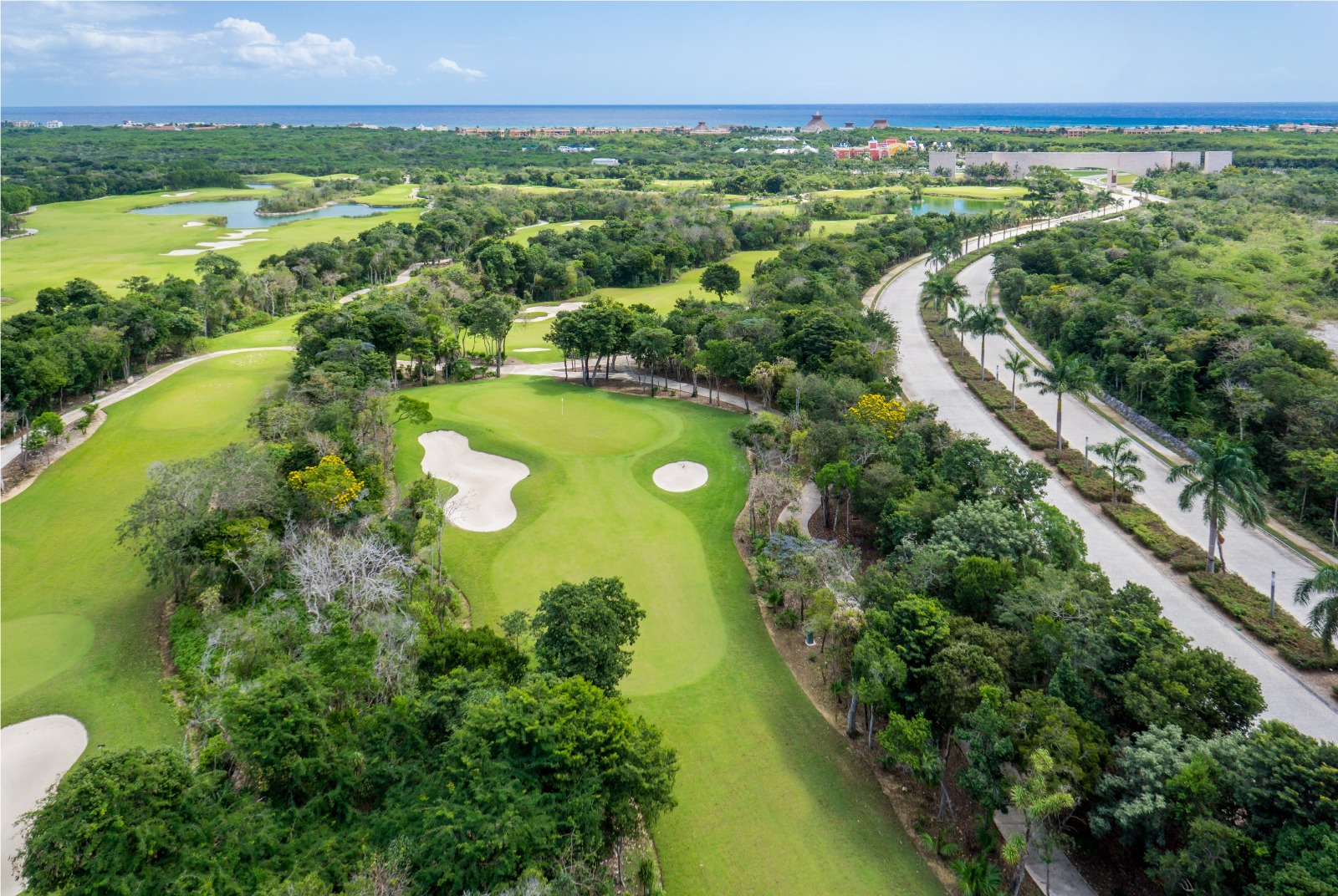 Terreno detrás del Market Square | Tulum Country Club